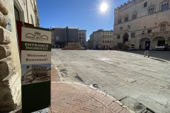 Building-Entrance-from-Main-Piazza