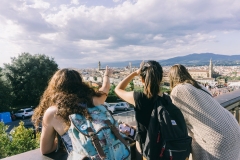 studentsatpiazzale