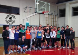 Umbra students celebrated Valentine's Day on the court. 