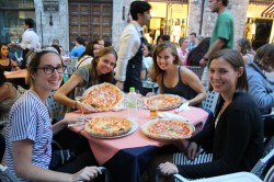 orientation-pizza-night-(1)